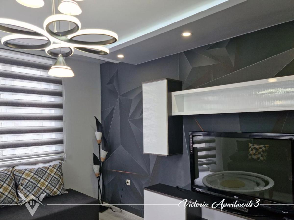 Victoria Apartments 3 เวลินกราด ภายนอก รูปภาพ