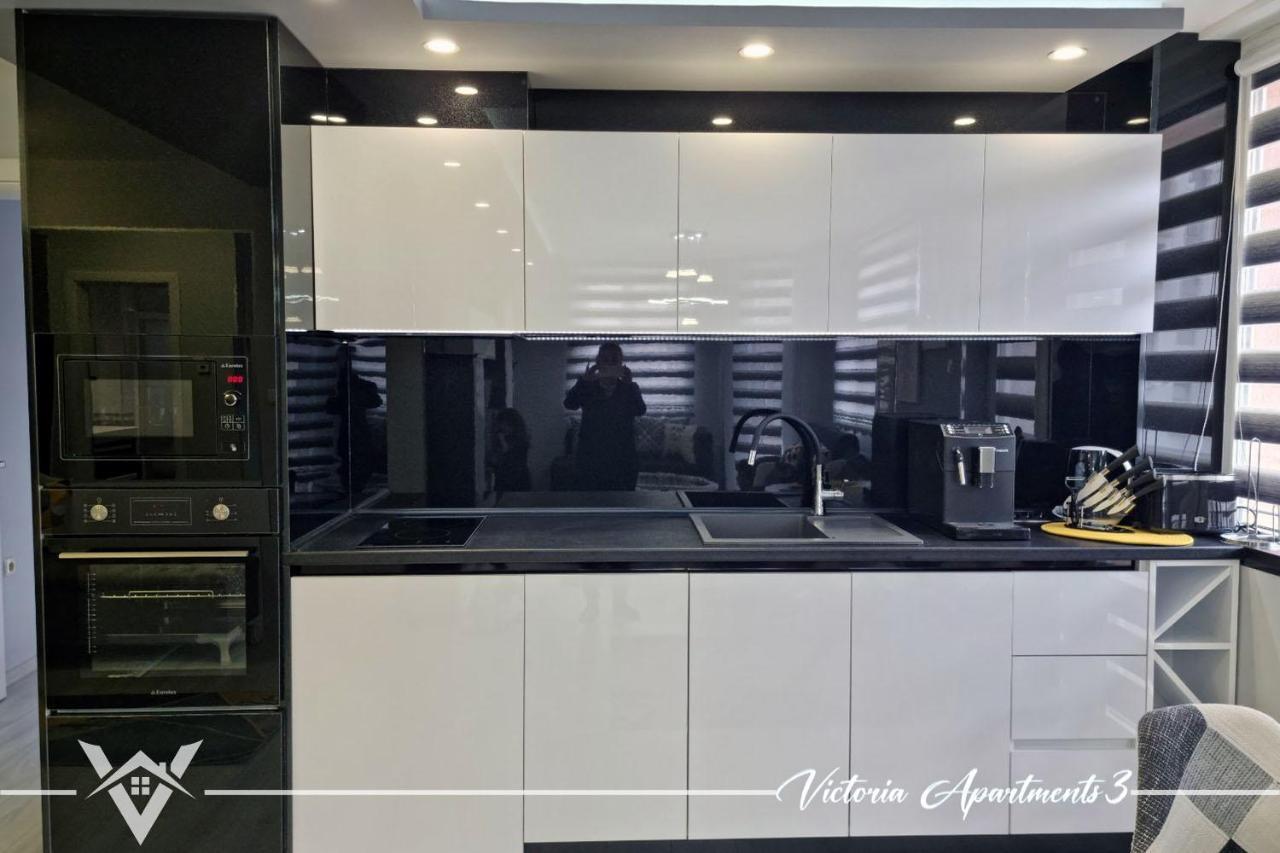 Victoria Apartments 3 เวลินกราด ภายนอก รูปภาพ