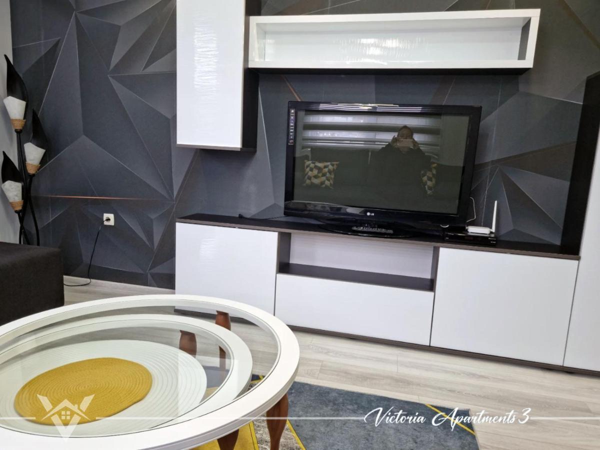 Victoria Apartments 3 เวลินกราด ภายนอก รูปภาพ