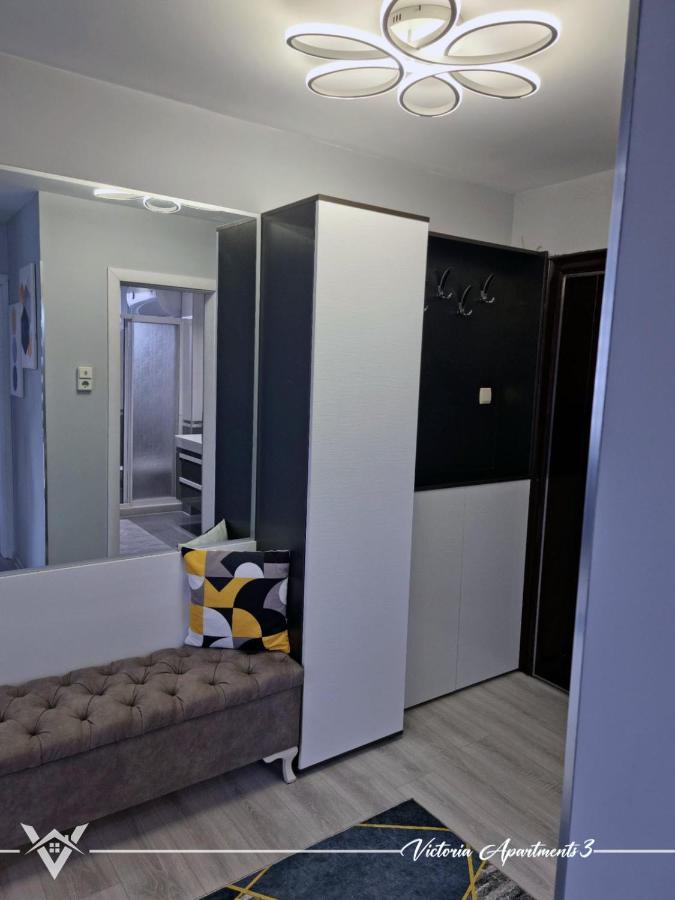 Victoria Apartments 3 เวลินกราด ภายนอก รูปภาพ
